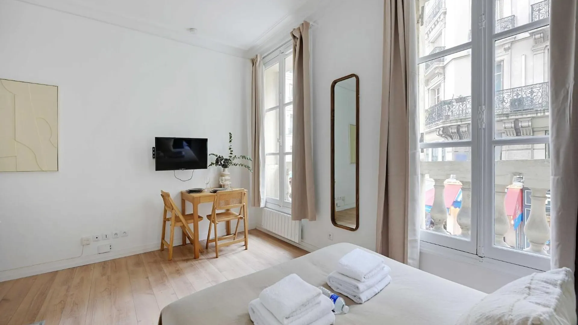Charming Flat - Rambuteau - Mobility Lease Apartment Paris