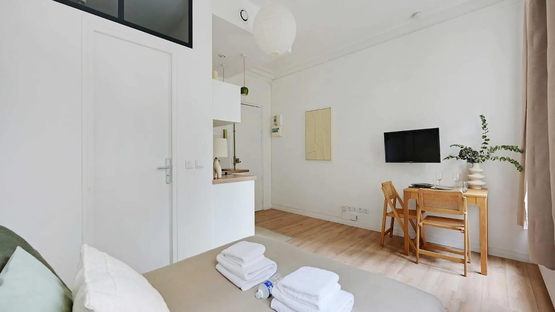 Charming Flat - Rambuteau - Mobility Lease Apartment Paris